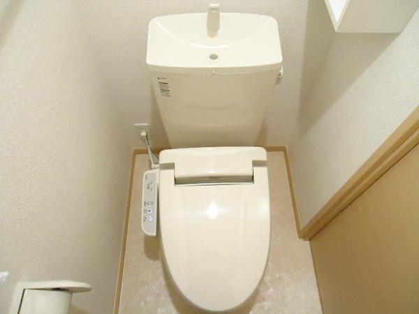甲府市向町のアパート