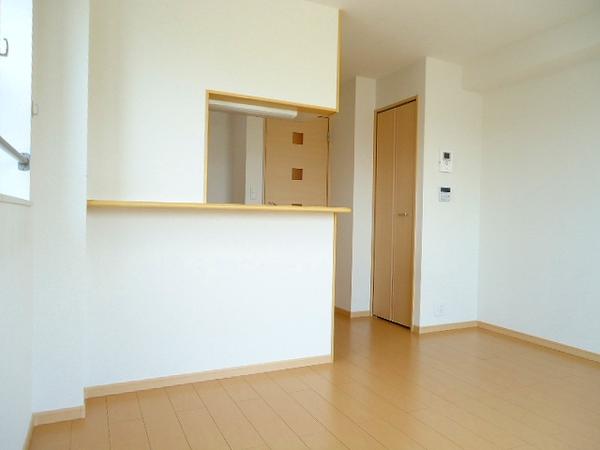 甲府市向町のアパート