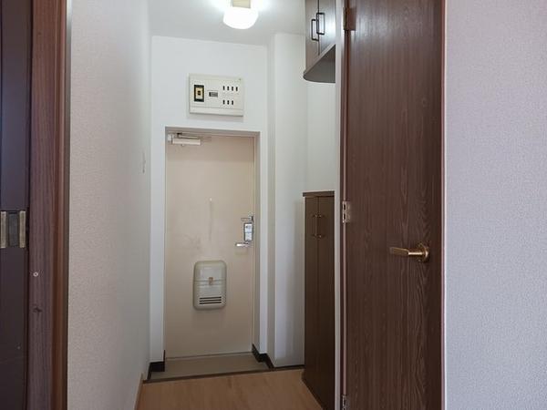 甲斐市西八幡のアパート