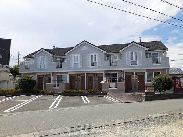 甲斐市龍地のアパート