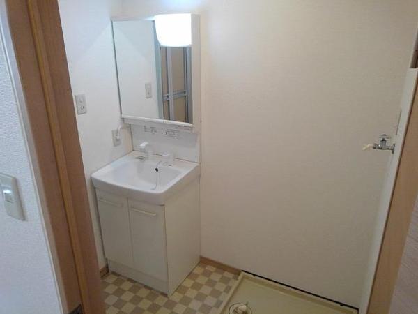 甲府市大里町のアパート