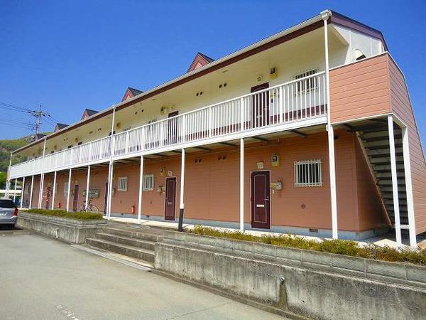 甲斐市島上条のアパート