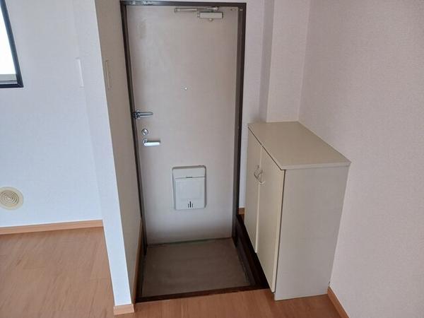 甲府市金竹町のアパート