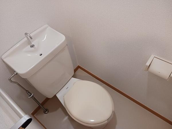 甲府市金竹町のアパート