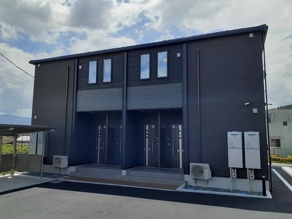南アルプス市小笠原のアパート