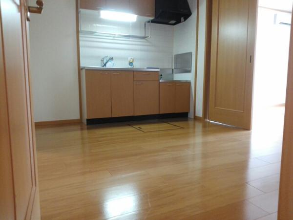 甲州市勝沼町等々力のアパート