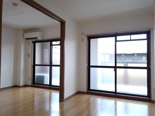 中巨摩郡昭和町西条のマンション