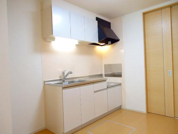 甲府市東光寺１丁目のアパート