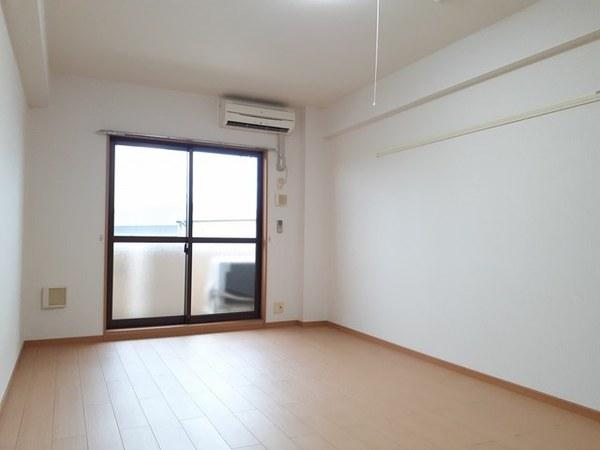 甲府市徳行５丁目のマンション