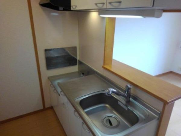 甲府市西下条町のアパート