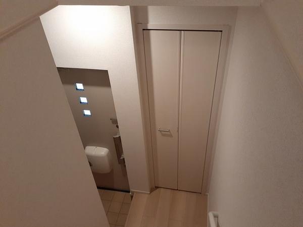 笛吹市石和町市部のアパート