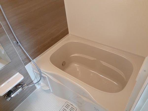 笛吹市石和町市部のアパート