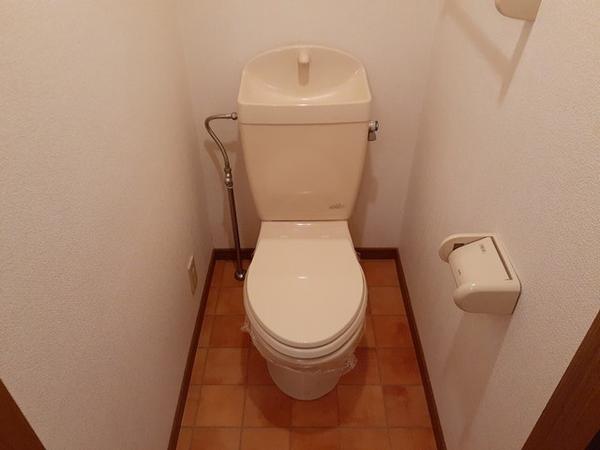 甲府市下小河原町のアパート