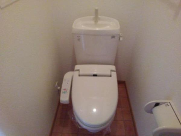 南アルプス市荊沢のアパート