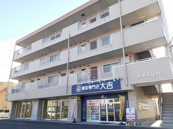 甲府市国母７丁目のマンション