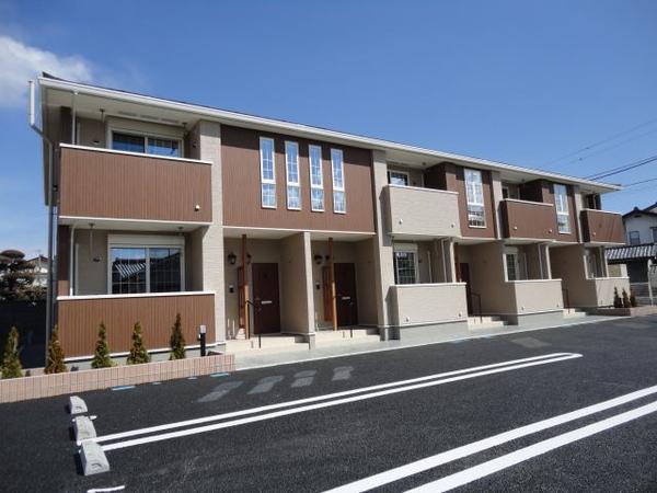 中巨摩郡昭和町築地新居のアパート