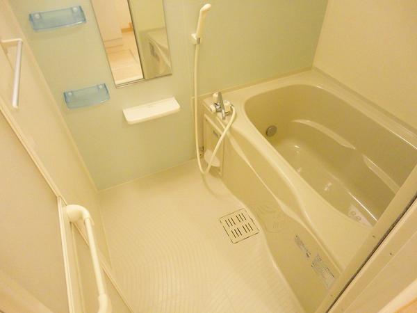 中巨摩郡昭和町築地新居のアパート