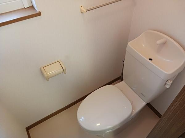 甲府市古府中町のアパート