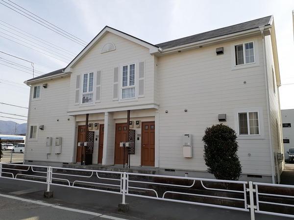 甲府市堀之内町のアパート