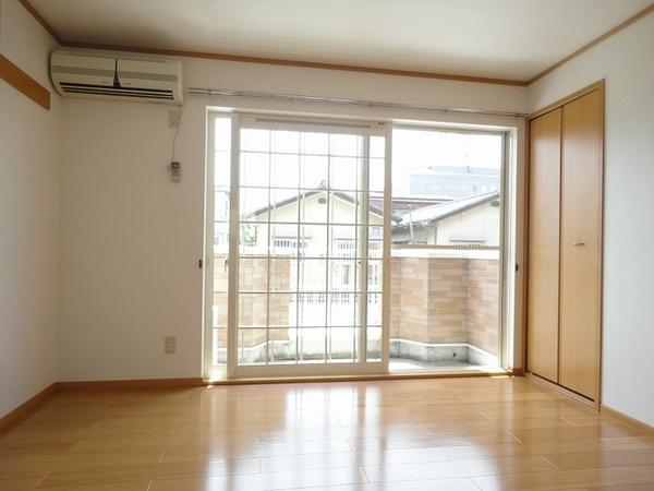 甲府市住吉５丁目のアパート