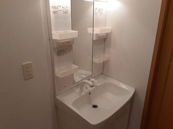 甲府市上町のアパート