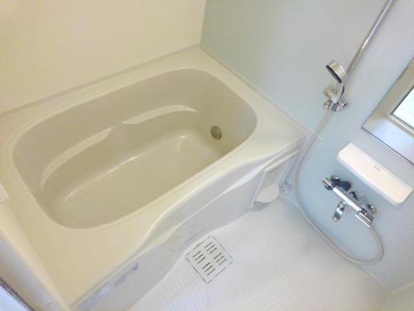 甲府市堀之内町のアパート