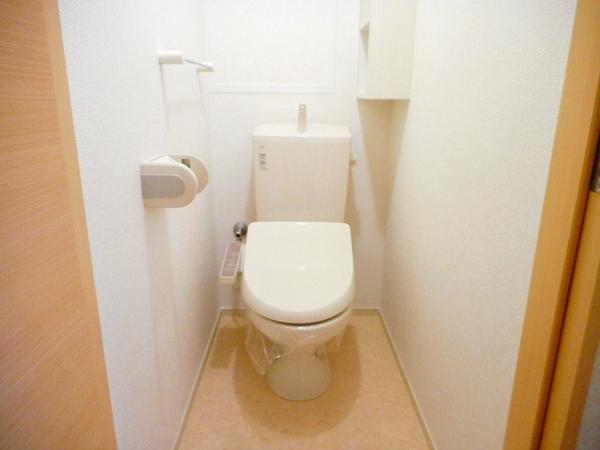 笛吹市石和町窪中島のアパート