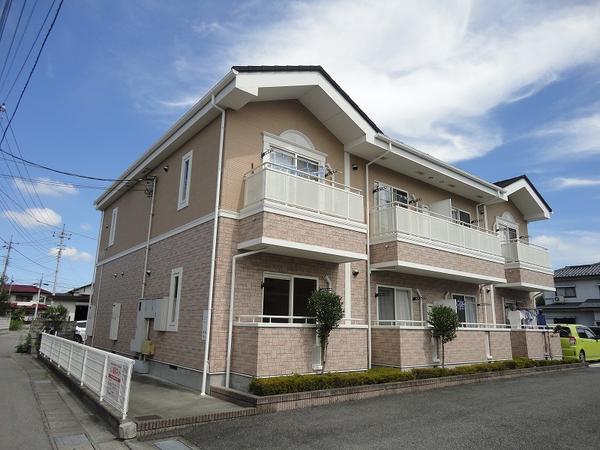 甲府市大津町のアパート