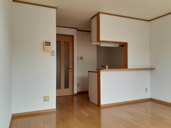 甲府市大津町のアパート