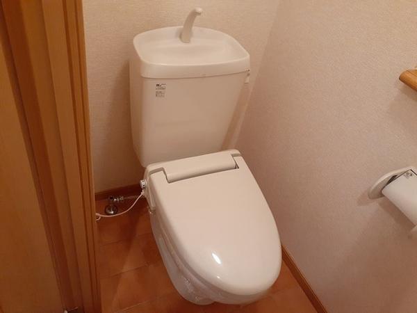 甲府市大津町のアパート
