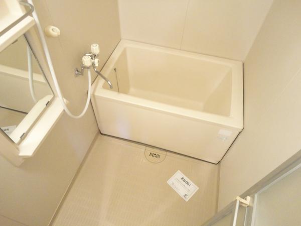 中巨摩郡昭和町紙漉阿原のアパート