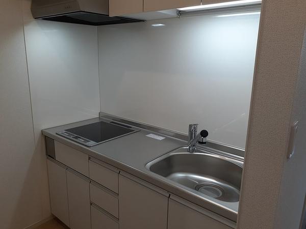 甲府市古府中町のアパート