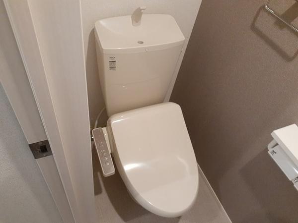 甲府市古府中町のアパート