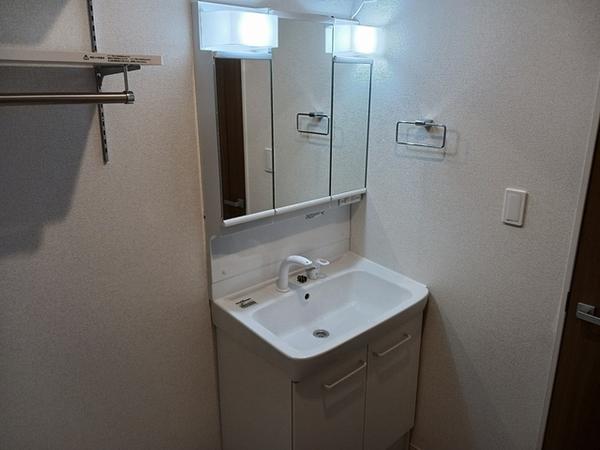 甲府市大里町のアパート