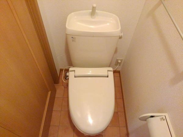 甲府市西下条町のアパート
