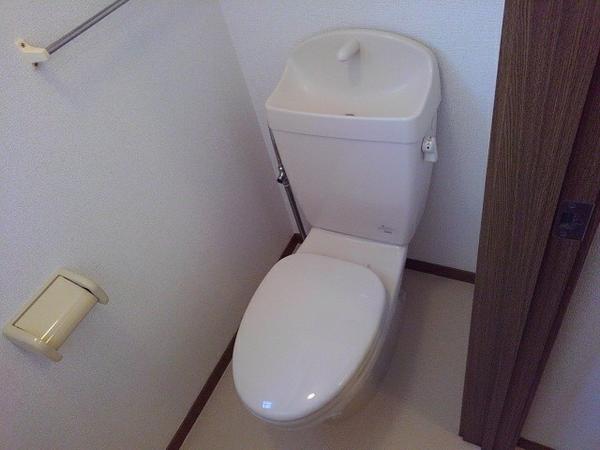 南アルプス市上今諏訪のアパート
