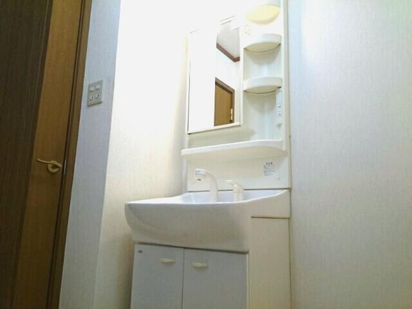 南アルプス市上今諏訪のアパート
