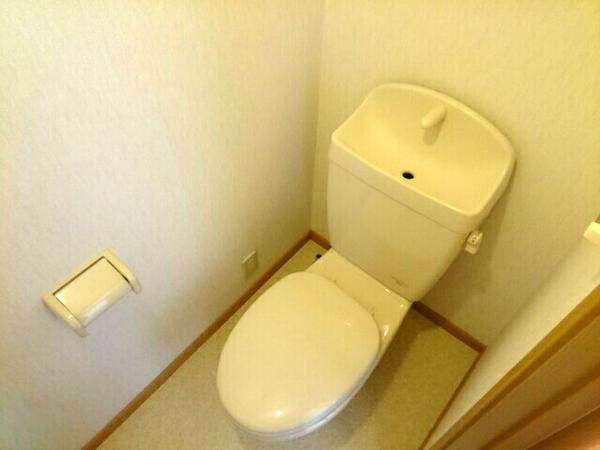 甲斐市篠原のアパート