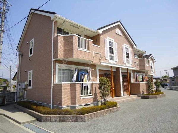 甲斐市篠原のアパート