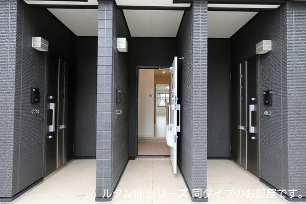 甲斐市島上条のアパート