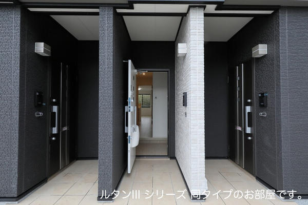 甲斐市島上条のアパート