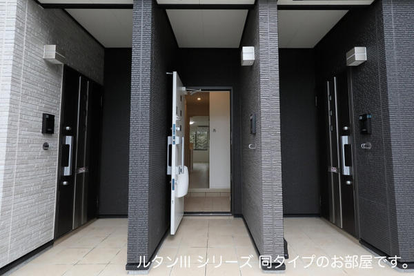 甲斐市島上条のアパート