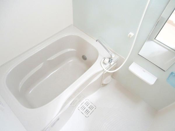 中巨摩郡昭和町飯喰のアパート