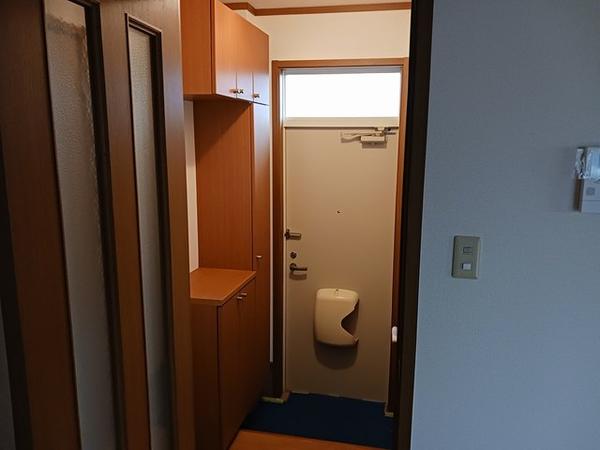 山梨市小原東のアパート