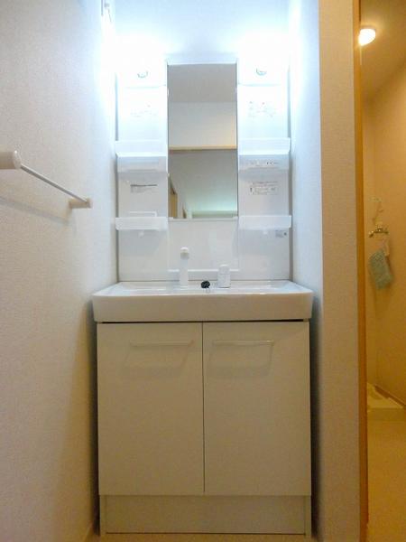 甲府市上今井町のアパート