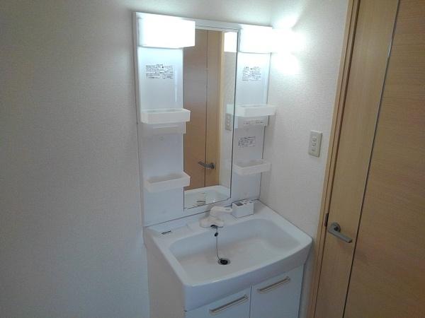 甲斐市篠原のアパート