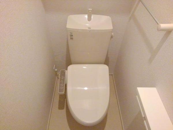 西八代郡市川三郷町高田のアパート