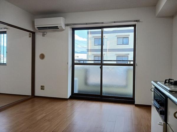 甲府市住吉５丁目のマンション