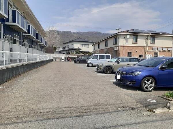 甲斐市島上条のアパート