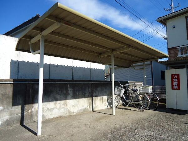 甲斐市島上条のアパート